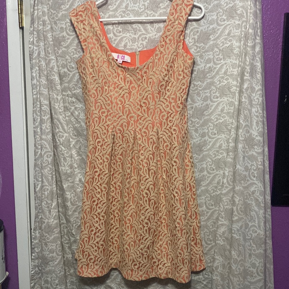 9 & CO. Women’s Size 6 Lace Orange Semi Stretch Pleated Zip A-line Dress